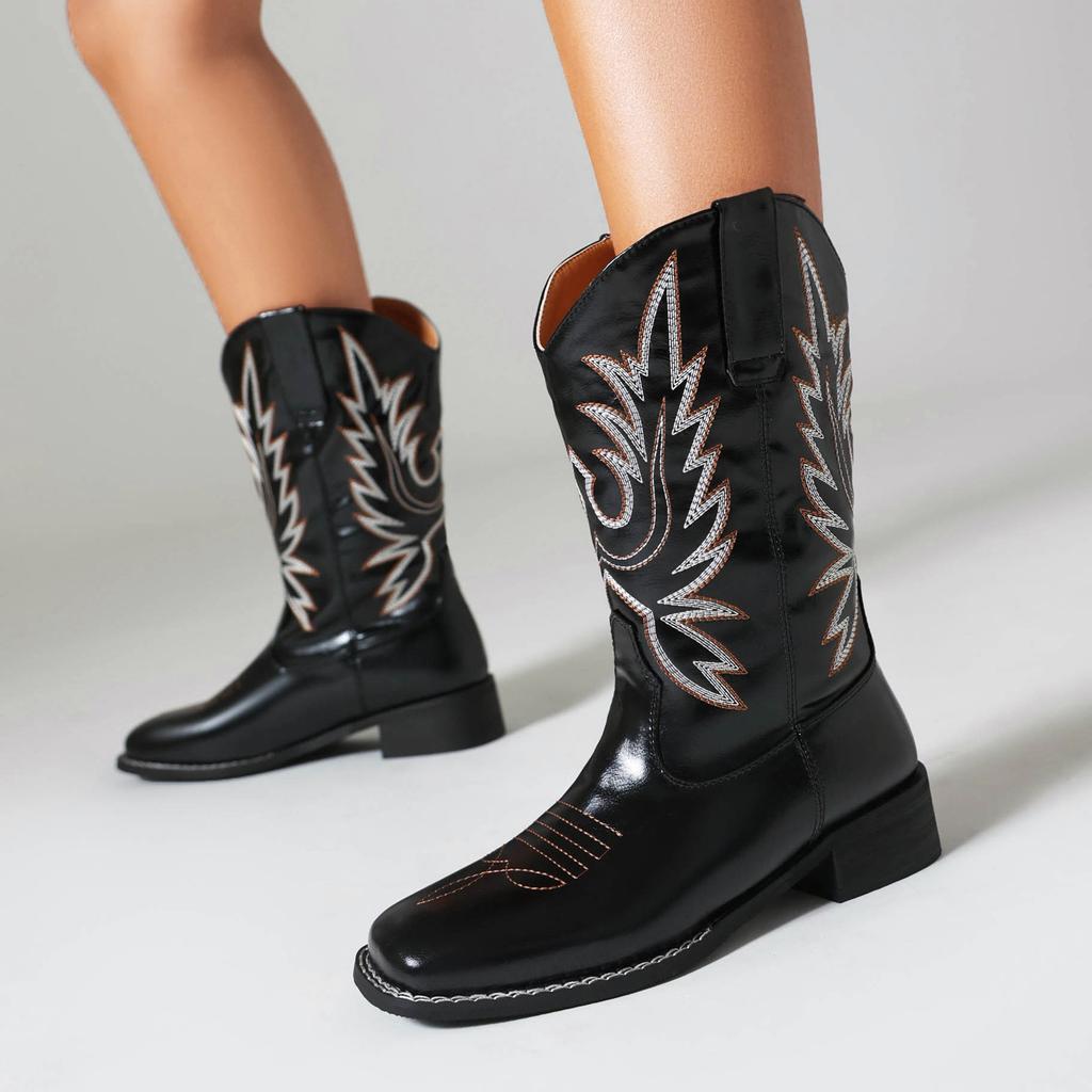 Skinny thick heel medium heel Martin boots  autumn new British style embroidered retro western cowboy boots short boots