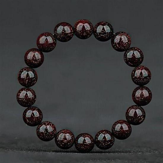 Herren Armband aus rotem Sandelholz mit goldenem Stern Agarholz Buddhistische Gebetsperlen