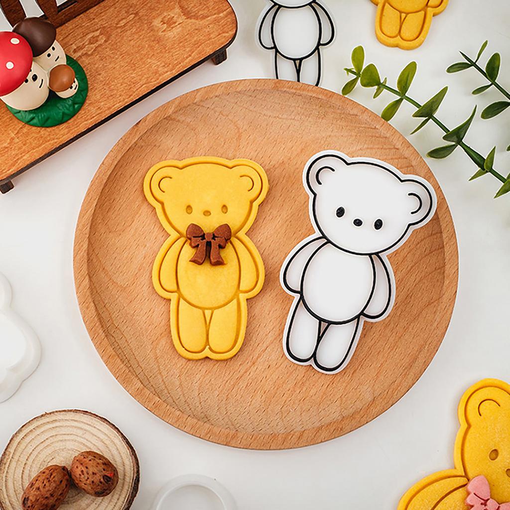 Plastic Biscuits Molds Cookie Stamp Cartoon Animals Cookie Cutter Fondant Cake Molds Kitchen Pastry Baking Tool