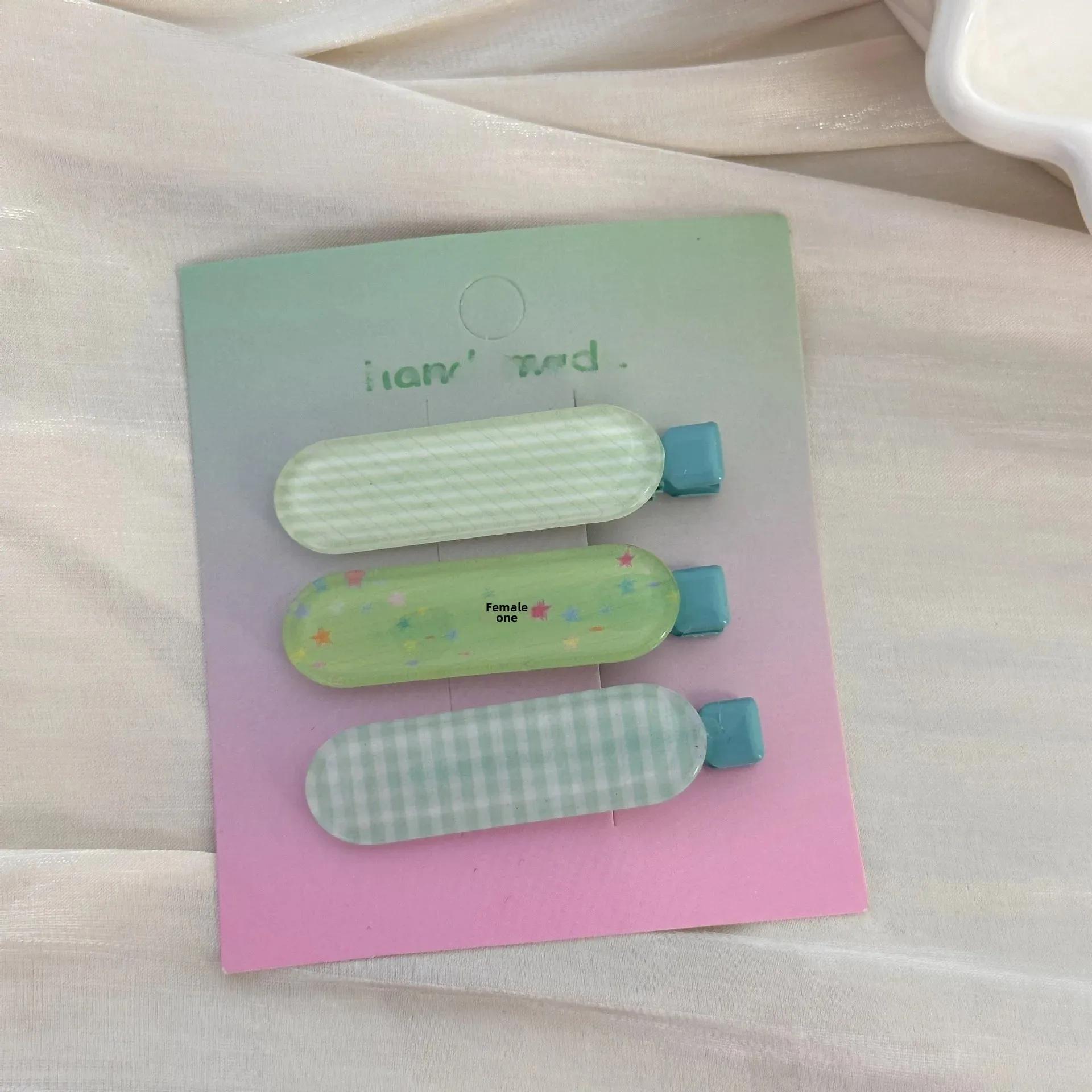 

Candy Colored Hair Clip Transparent Stripe Star Butterfly Knot for Sweet Girls Universal Forehead Bangs Fringe Styling Accessory 1pc/set