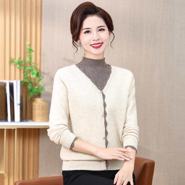 Women's Half-high Collar Plus Velvet Thickened Fake Two-piece Mother-fitting Knitted Sweater Integrated Velvet Commuting Versatile
