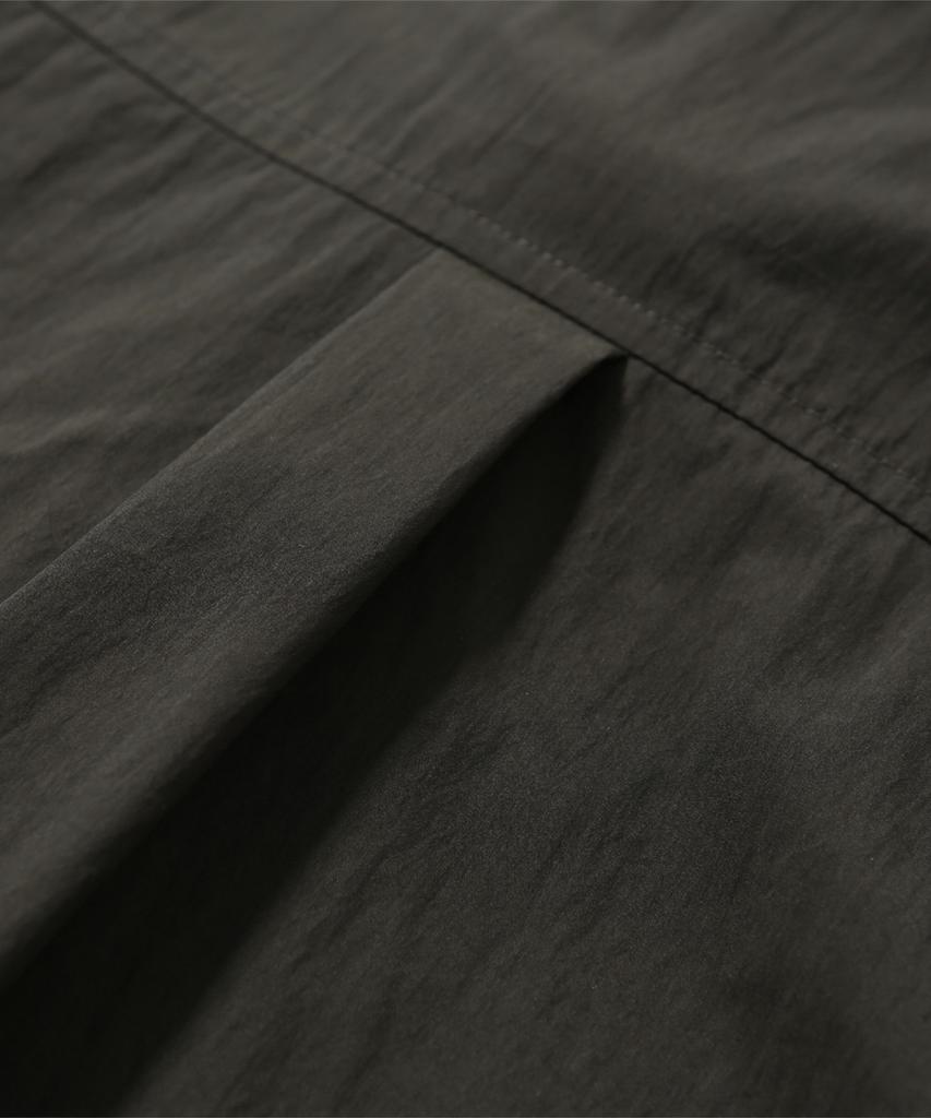 Haebeuopeudyuti Zip Pocket Dress (Khaki)