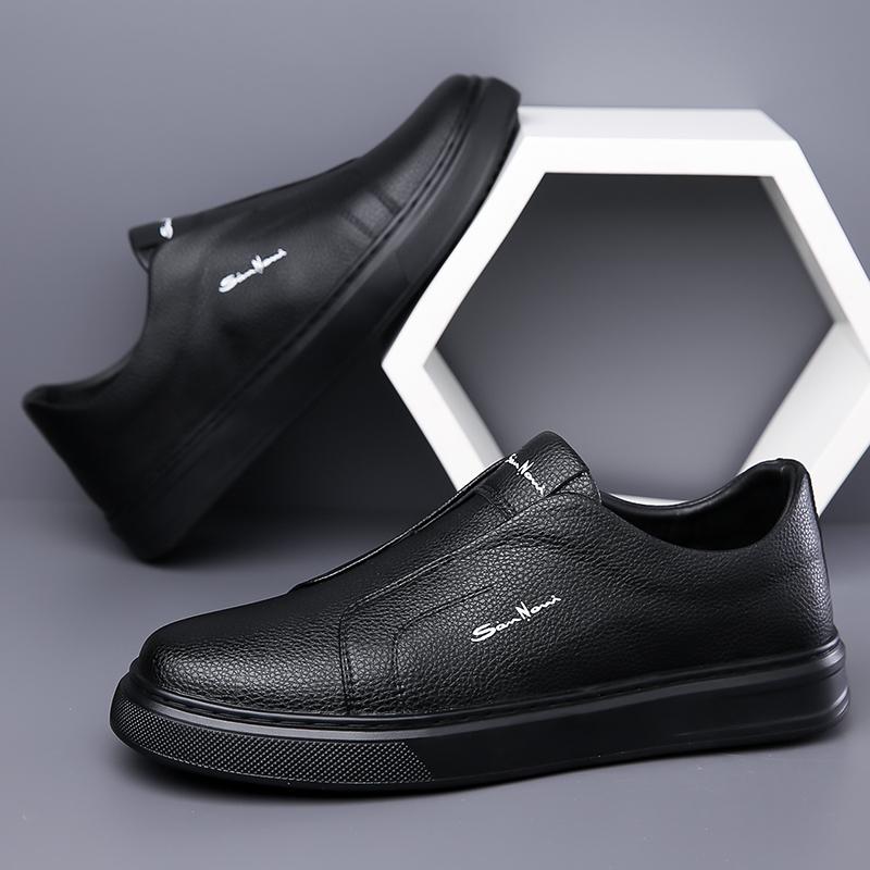 Fashion Summer Men Casual Shoes Soft Leather Mens Tenis Masculino Slip on Boat Shoes Leisure Walk Skateboard Footwear All-match Sneakers