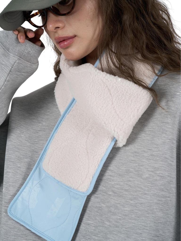 Louvre Lambswool Patchwork Scarf - Warm & Comfortable, Japanese Fashion for Autumn/Winter