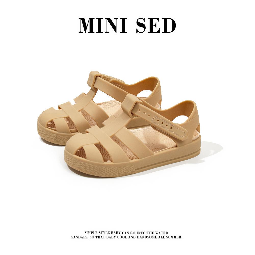 

Детские сандалии YECOMINI на весну: Римские вейдерсы для мальчиков и девочек, желейные пляжные клоги Size 24 (154.3mm) легкие хаки