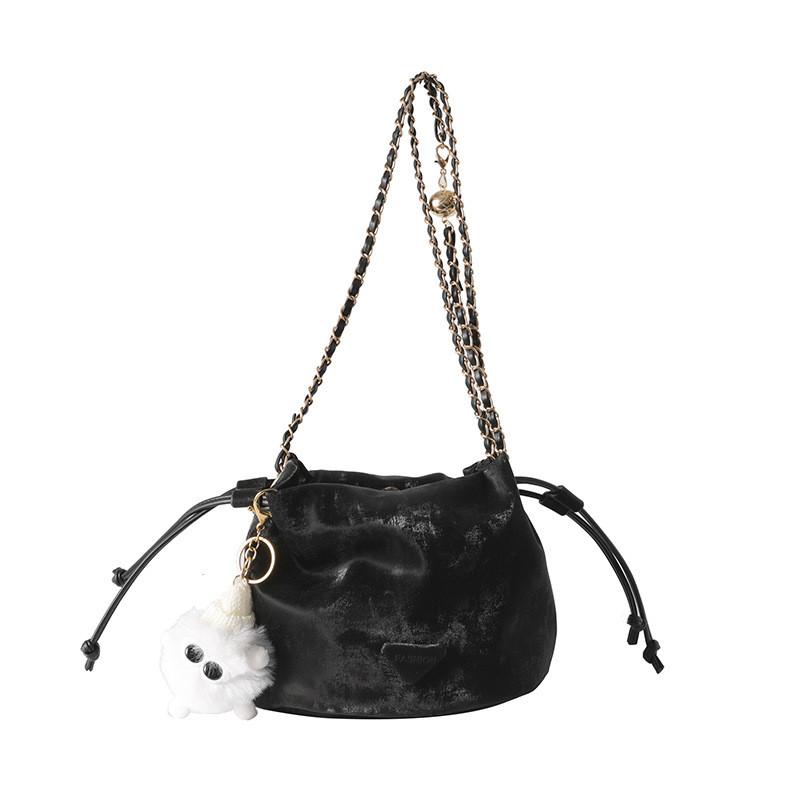 Minimalist Bucket Bag For Women With Chain Strap In Pu Leather For Daily Use