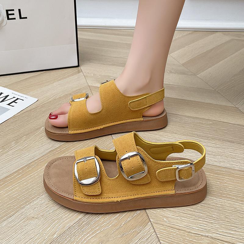 Platform sandals women's summer wear 2025 new beach shoes versatile one-word shoes fashion sandals