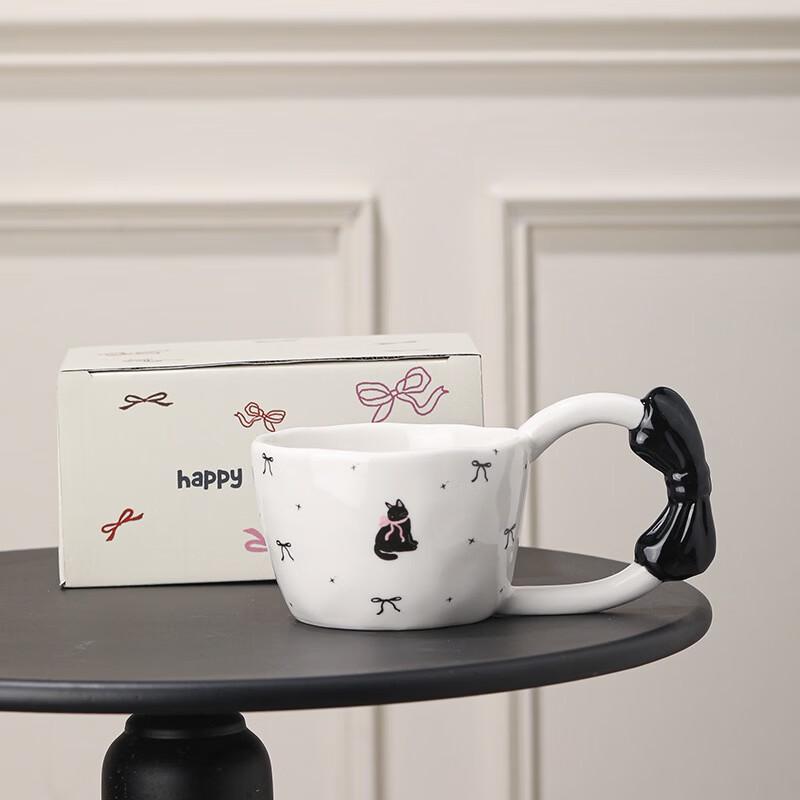 

Wutuo Bow-Knot Handle Ceramic Mug
