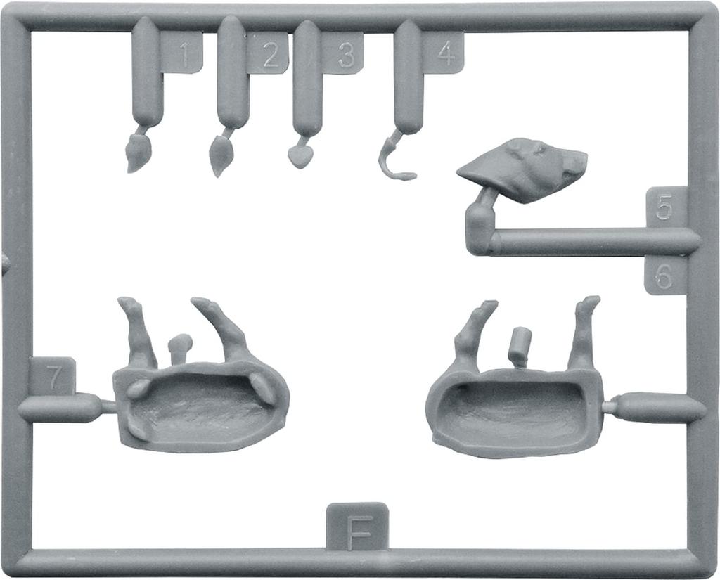 MiniArt Scale German Resting Tank Crew Figures Figures 1 Plastic Model Kit MA35198 1/35 (5 & Pig)