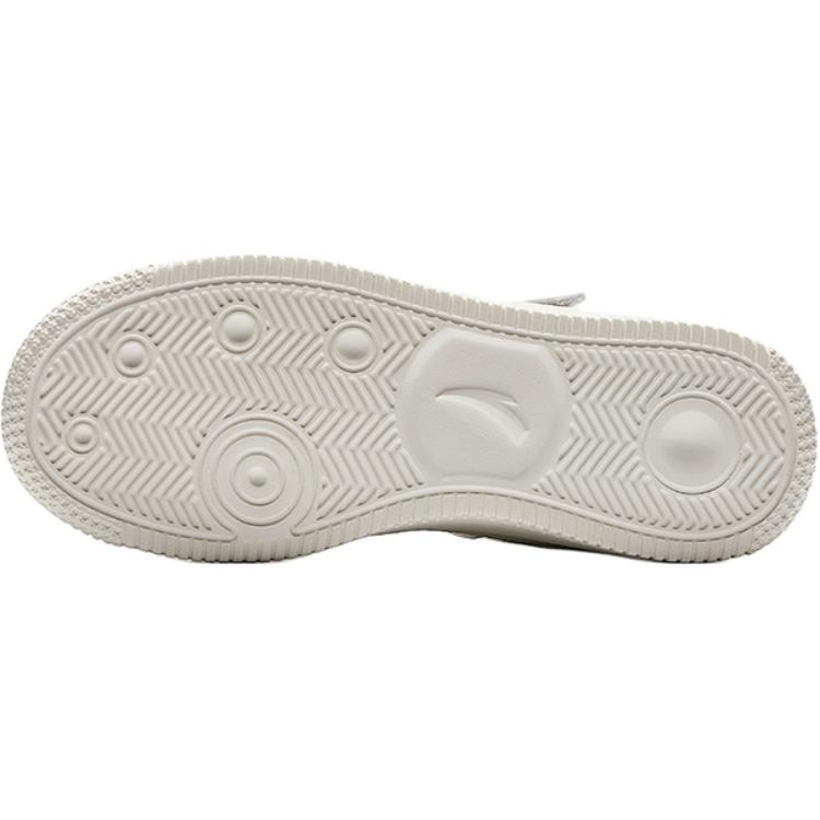 Anta Kids Lifestyle Series Synthetic Leather Fashion Versatile Non-Slip Wear-Resistant Mid-Top Kids Skate Shoes Kids Skate Shoes A22438004-3