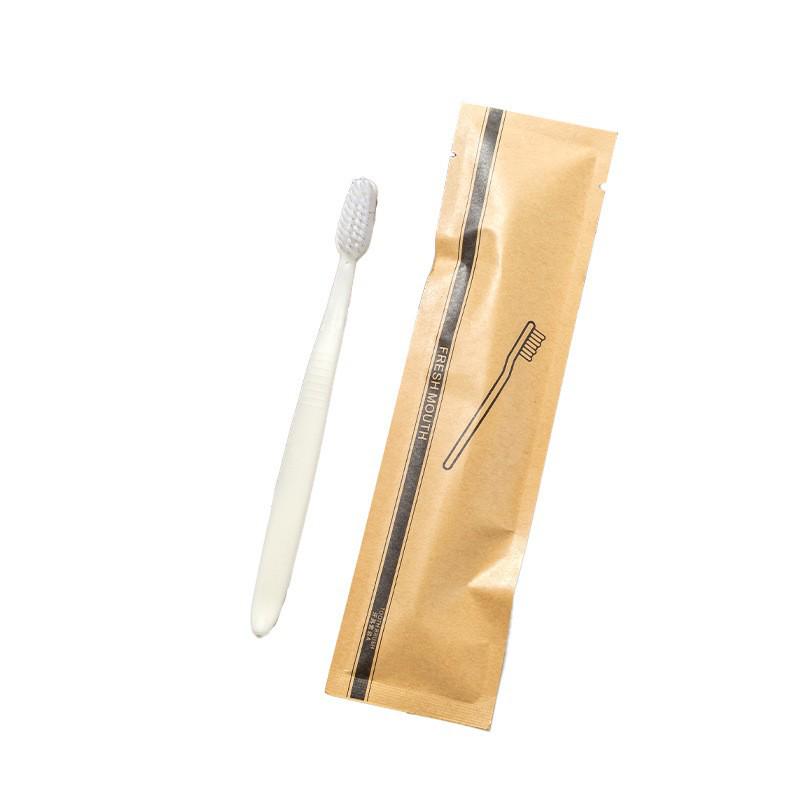 Pungă de Hârtie Kraft B&B Set de Articole de Toaletă Hoteliere de Unică Folosință: Periuță de dinți, Pastă de dinți, Gel de duș.