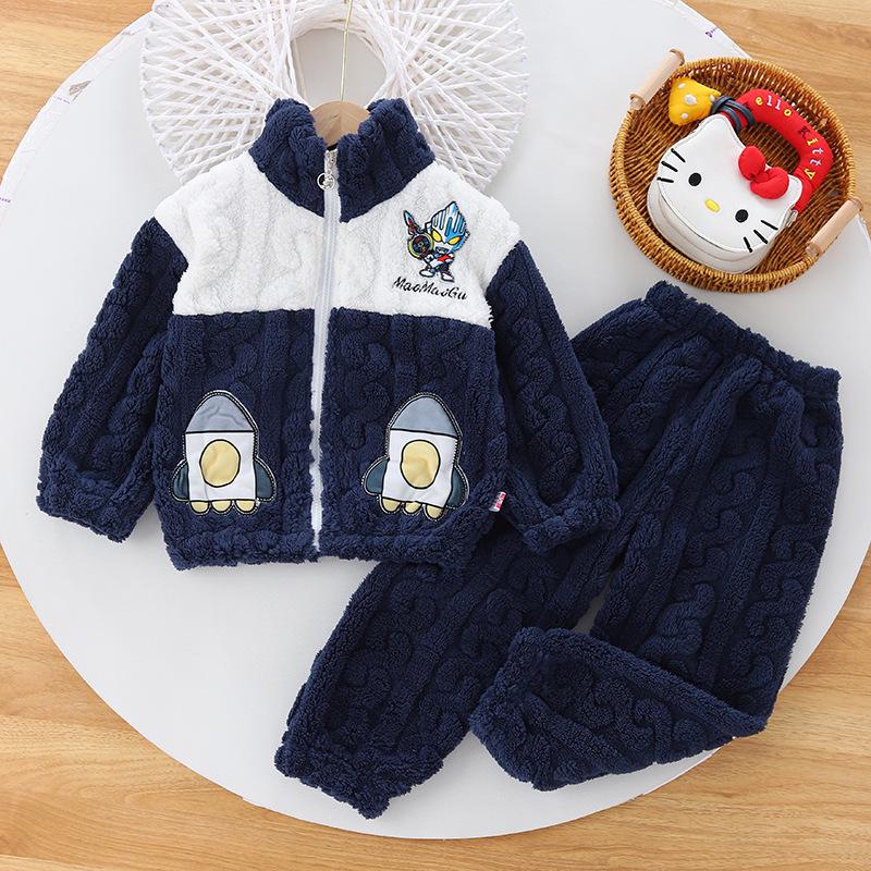 2025 Neuer Stil Kinder Verdickter Samt Pyjama: Warmes Korallenfleece zweiteiliges Set für Jungen & Mädchen