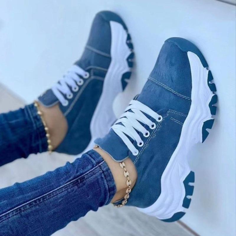 Women's Thick-Soled Color-Blocked Low-Top Casual Sports Shoes, Available In Large Sizes.
