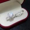 Diamond-Set Zircon Ring, Cross Ring, Light Luxury Set Ring.