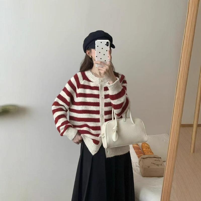 Retro striped crew neck knitted cardigan women's autumn and winter new loose casual soft waxy lazy wind sweater jacket
