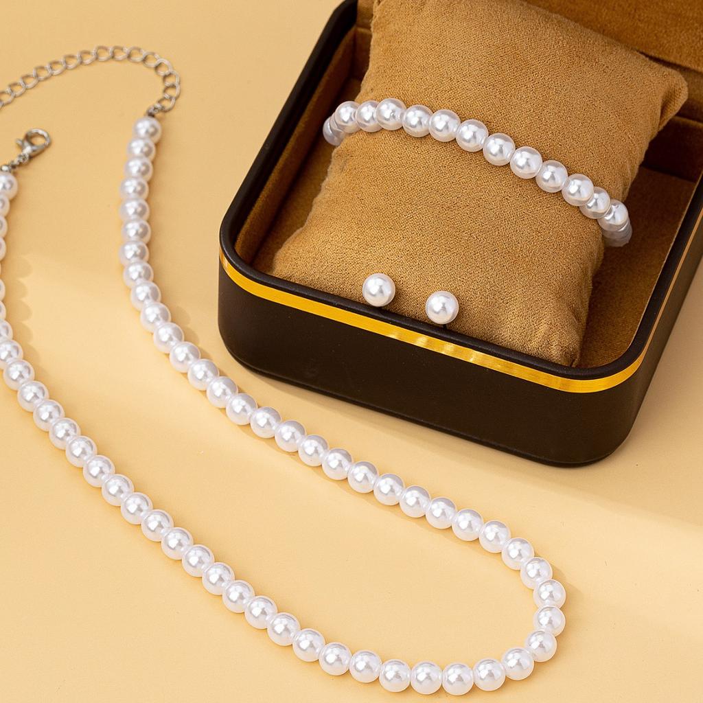 Imitation Pearl Necklace Bracelet Stud Earrings Three-Piece Set Fashionable Women'S Pearl Jewelry Set