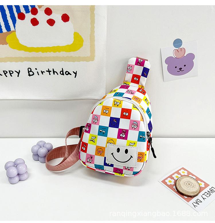 

2024 autumn and winter new women s plaid messenger bag breast bag large capacity portable cute small fresh college student fanny pack разноцветный