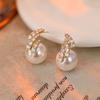 Premium Pearl Stud Earrings S925 Silver Needle Elegant Exquisite Earrings Retro Temperament Versatile Earrings