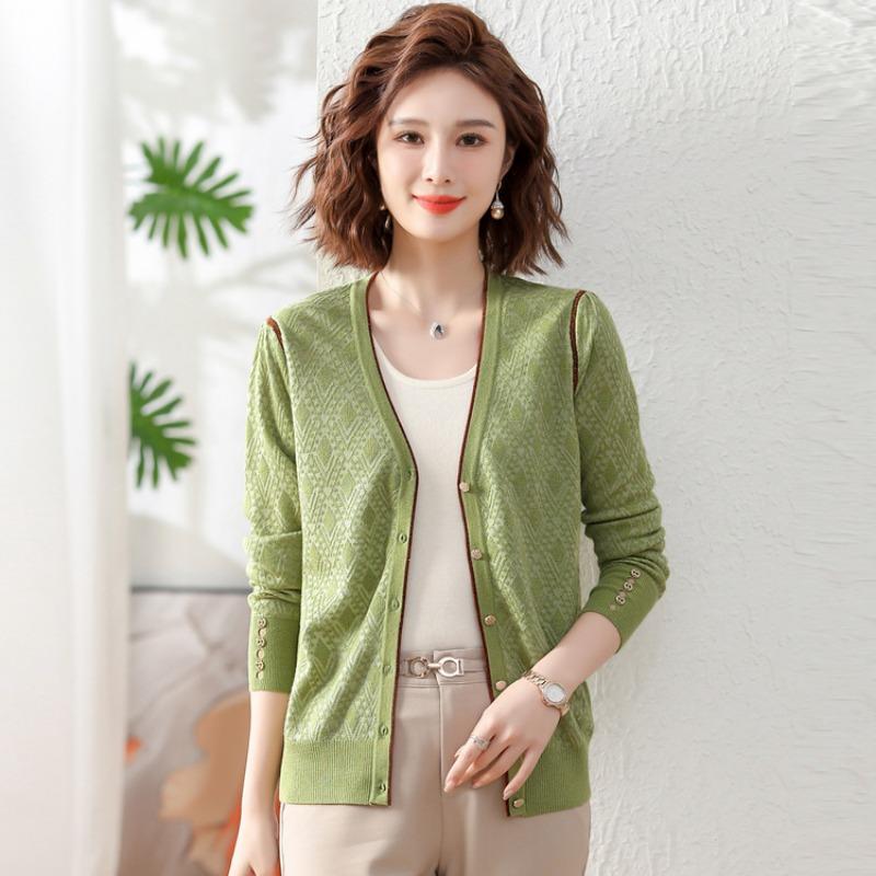 Women's knitted top cardigan spring and autumn mother's collar top small coat knitted sweater