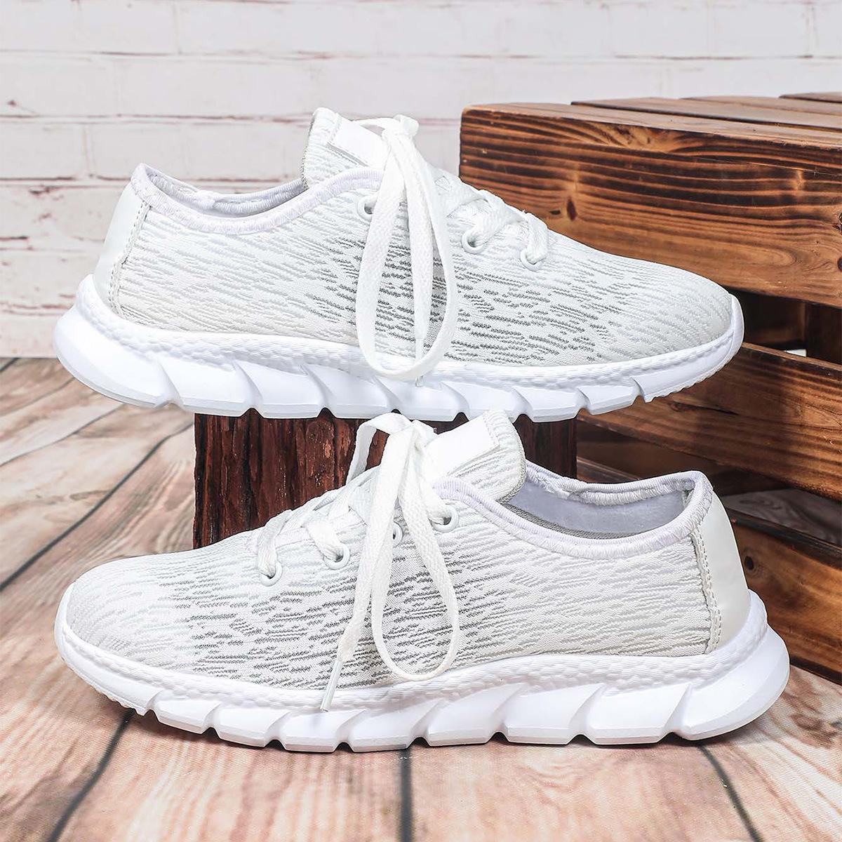 Hot-selling summer new casual hollow breathable mesh soft sole lightweight sports running shoes 35