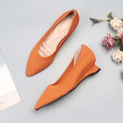 New Spring and Autumn Flying Knitted Single Shoes Original Single Medium Heel Knitted Flying Thread Knitted Small Wedge Heel Single Shoes