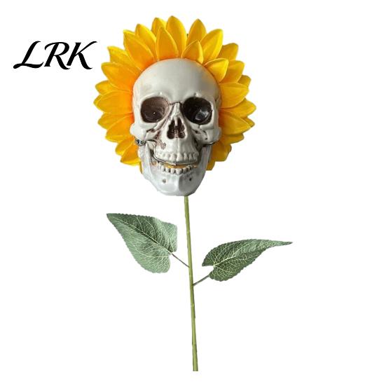 Halloween Lawn Decoration Sunflower Skull Ornament, Theme Garden Decor, Potted Resin Flower Pot Plant Waterproof Outdoor Decoration, for Patio