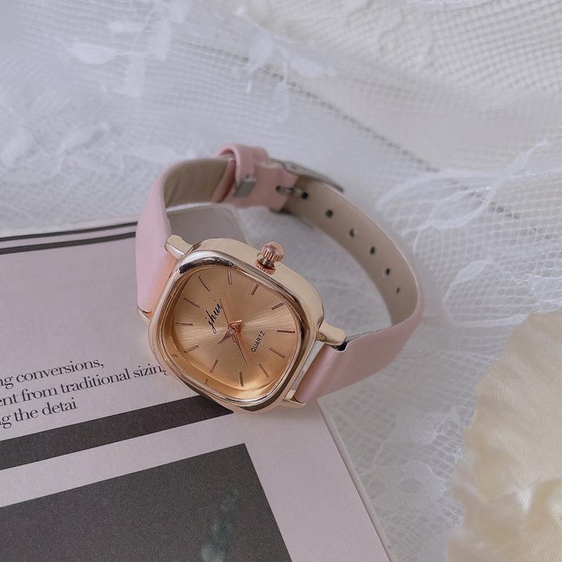 Retro Dámské Hodinky ve Korejském Stylu s Čtvercovým Ciferníkem - Jednoduché, Elegantní Quartz pro Studentky