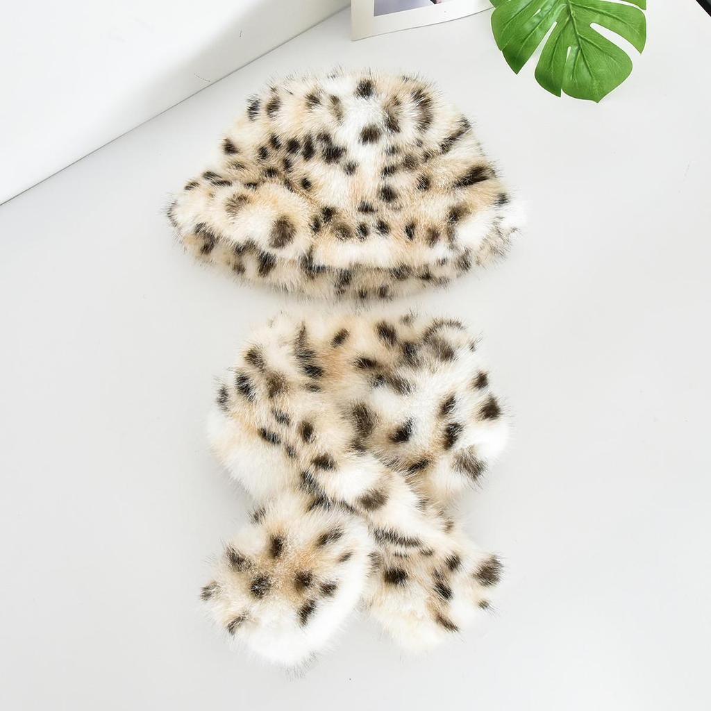 Women's Faux Mink Fur Bucket Hat Scarf Set, Classic Leopard Print Vegan Faux Fur Warm Set, Faux Fur Hat and Scarf For Winter