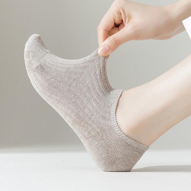 Women's No-Show Thin Breathable Ankle Socks - Spring/Summer Soft Solid Color