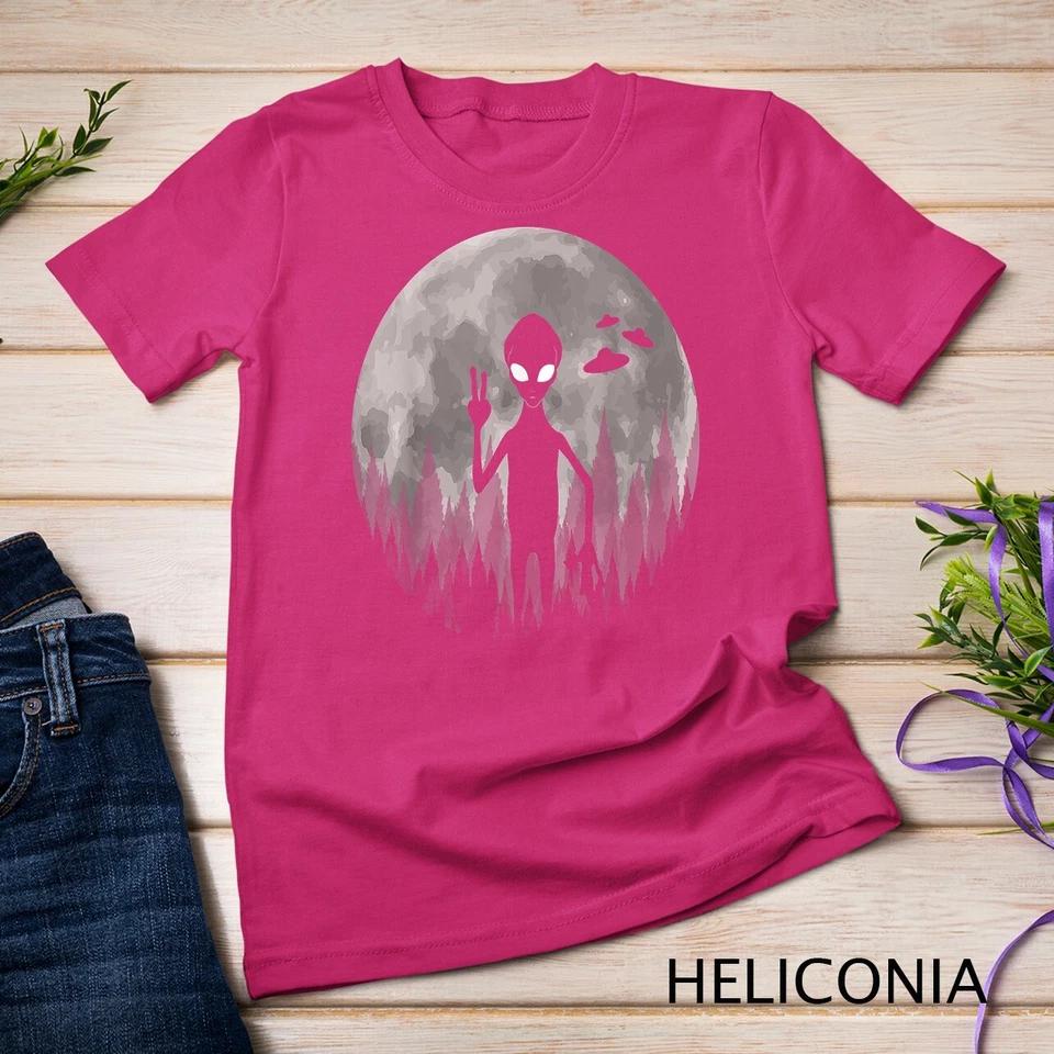 Funny Alien And Ufos Graphic Moon Extraterrestrial Aliens T-Shirt Unisex T-shirt 4 XL