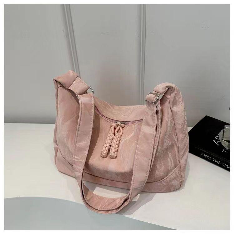 

2025 Versatile Large Capacity Tote & Crossbody Bag – Casual Fashion for Commute & Class