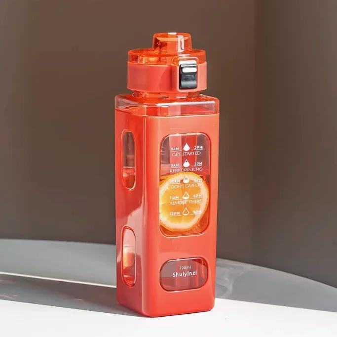 1pc 700ml Portable Sports Water Bottle With Straw Sippy Cup Plastic Tea Milk BPA Free Gourde Drink Bottle Suitable for Outdoors