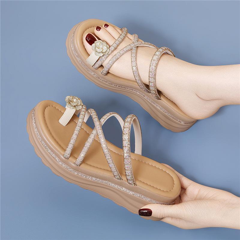 Niche rhinestone sandals slippers women's summer wear pinch feet fat wide set toes French Roman beach thick bottom wedge sandals