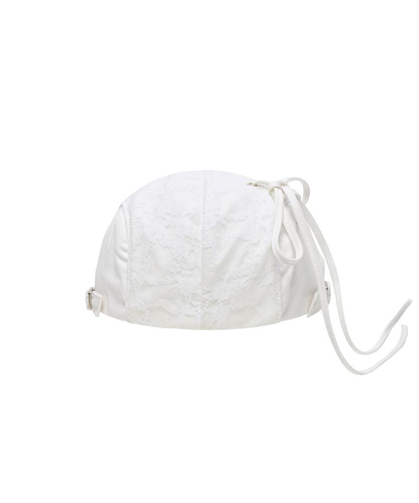 Gillaakaibeu Archive Logo Lace Hunting Cap_White