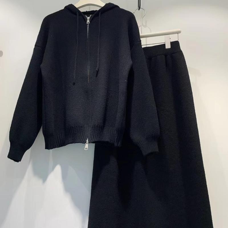 Neformální sportovní oblek Dámský podzimní a zimní svetr s kapucí pletená bunda + elastická sukně v pase dvoudílný oblek