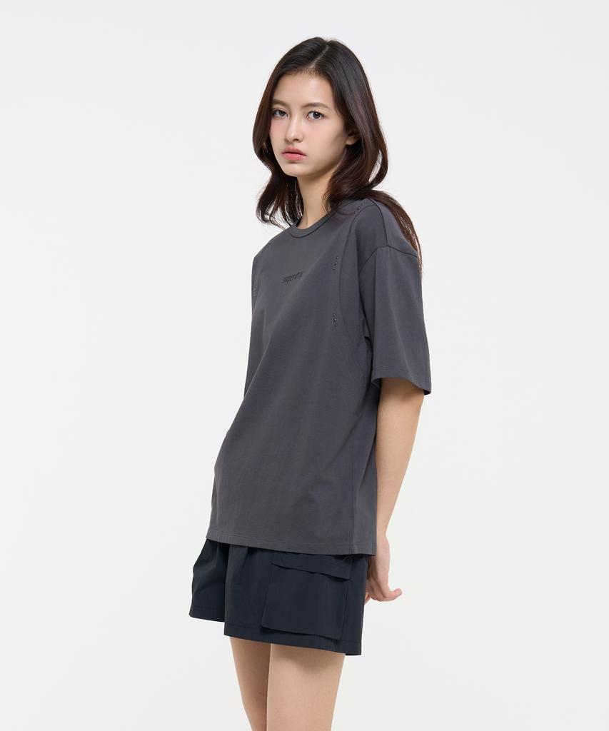 Syupeodeulai Women'S Studded Detail T-Shirt Charcoal Sdfiscq44Chl