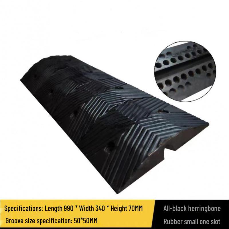 PVC Cable Trunking Rubber Speed Bump - Anti-Stepping, Pressure-Resistant Cover for Indoor/Outdoor Cable Protection and Crossing.