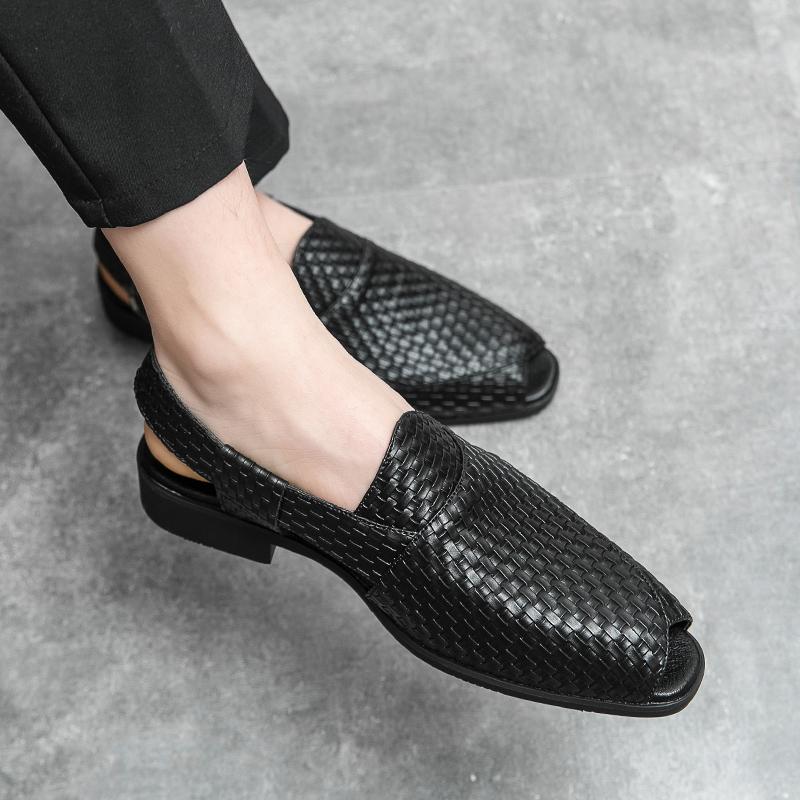 Sandály v novém britském stylu Muži Letní Obchodní Sandály Pro muže Kvalitní Neformální Svatební obuv Sandály Muži Obuv Yuppie