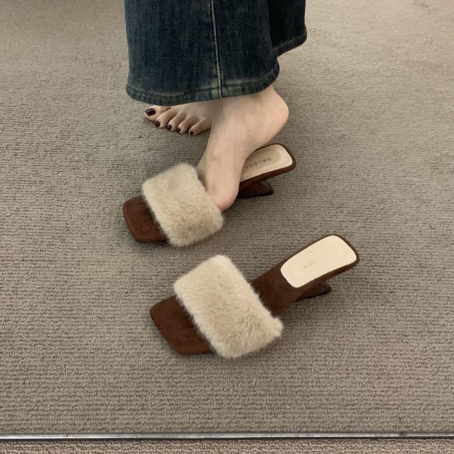 French Evening Wind Niche Mink Temperament Versatile Fashion One-word Slippers Square Head Thick Heel Fluffy Sandals Outside