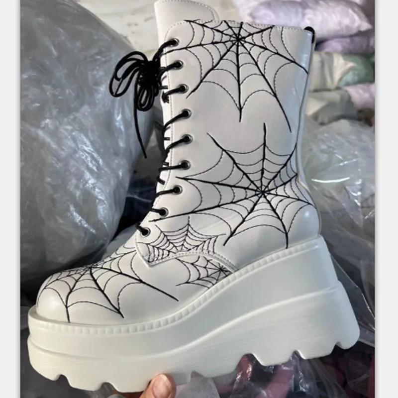 2024 Autumn/Winter New Women's Boots Comfortable Slope Heel Thick Bottom Spider Web European and American Large Short Boots