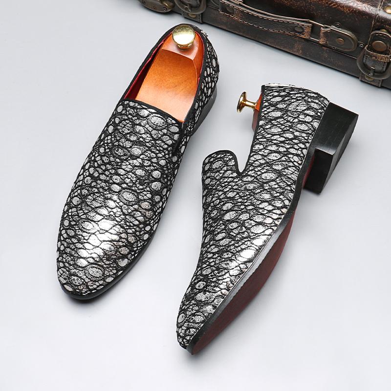 Luxury Leather Shoes for Men Wedding Party Nightclub Printed Fashion Mens Classic Loafers Moccasins Men Outdoor Driving Flats