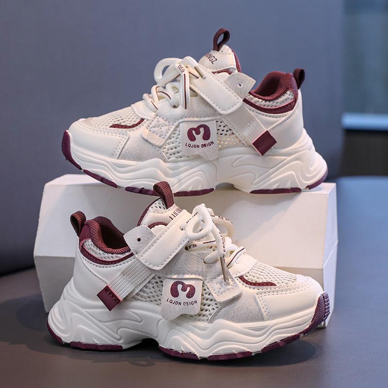 Children's sports shoes, boys' mesh shoes2026Spring and summer new soft-soled breathable girls' shoes, versatile dad shoes for older children