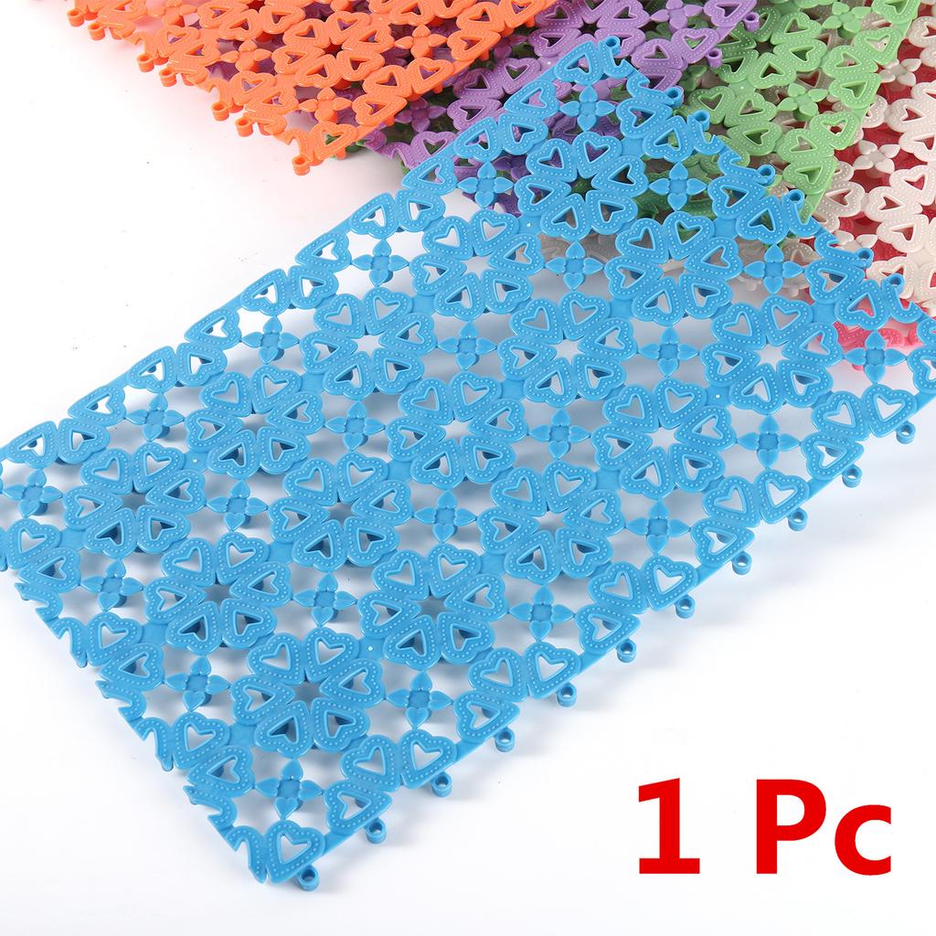 Pet Cage Mat Plastic Matting for Hamster Small Animal Cat Dog Cage Multifunctional Bathroom Non-slip Mat 30x20cm 1Pc