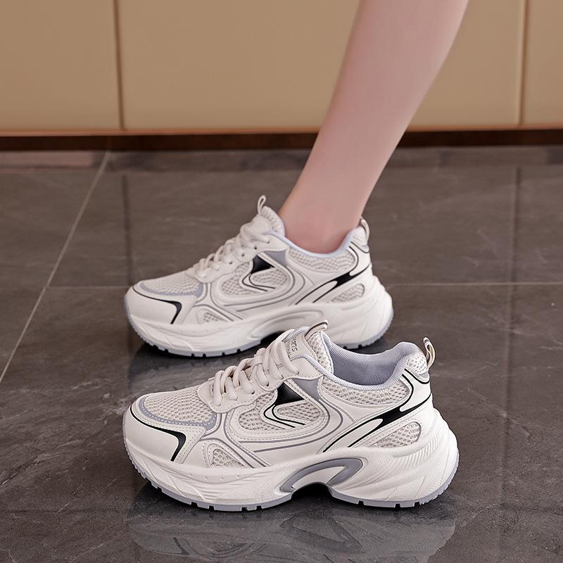 Popular Platform Dad Shoes Women's 2025 Spring New Popular Versatile Fried Street Sports Shoes Show Feet Small Women's Shoes 2116