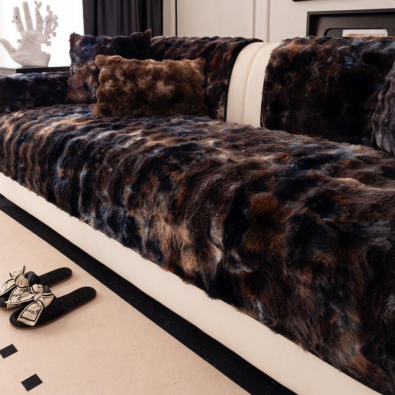 Winter New Plush Sofa Cover Thickened Soft Skin-Friendly Simple High-End Feel Cat-Scratch Resistant Non-Slip Cushion Sofa Cover 70x70cm