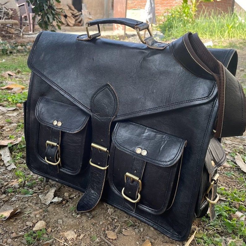 

Винтажная Кожаная Дорожная Сумка-Мессенджер Ручной Работы для Офиса, Сумка Кроссбоди, Рождественский Подарок, Портфель для Ноутбука, Сумка-Сэтчел для Мужчин и Женщин, Подарок на Хэллоуин 18 x 14 x 6 in