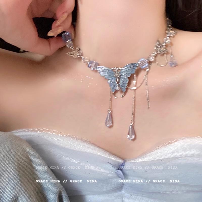 2025 Light Luxury Blue Crystal Butterfly Necklace for Women – Elegant Clavicle Chain Accessory