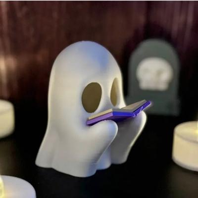 3D Printed Cute Ghost Figurines Fidget Toys Joint Movable Ghost Pumpkin Statue Desk Decoration Ornaments Halloween Gift