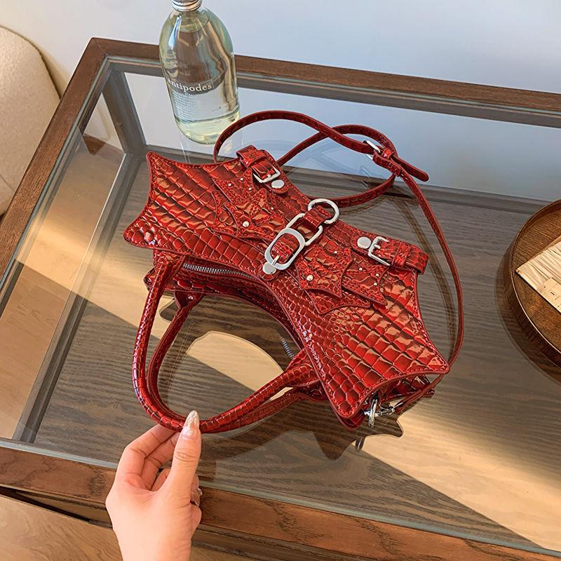 

Готическая сумка-мессенджер, женская, горячая, для девушек, кожаная, с ручкой, сумки через плечо, женская, панк, темно-красная, эстетическая сумка