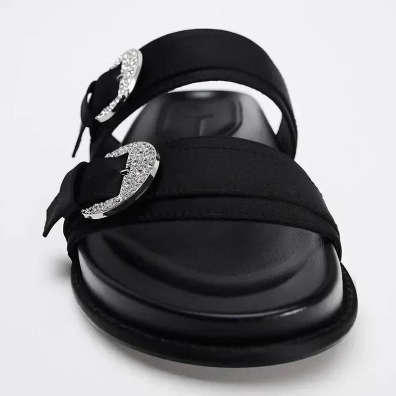 Fashion Bling Bling Rhinestone Buckle Design Flat Slippers Women Fashion Black Round Toe Sandals Summer Comfort Non-slip Beach Sandals